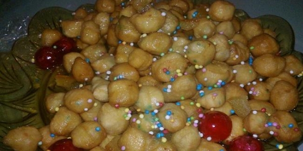 La ricetta degli struffoli: dolci solo a Natale?