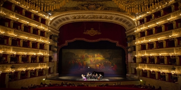 Napoli: Il Teatro di San Carlo compie gli anni, serata speciale il 4 novembre