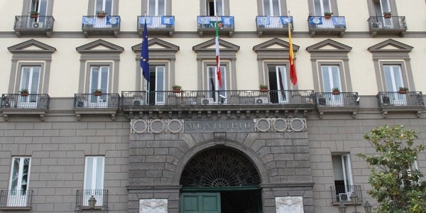Napoli: Il cast di 'Indivisibili' premiato a Palazzo San Giacomo.