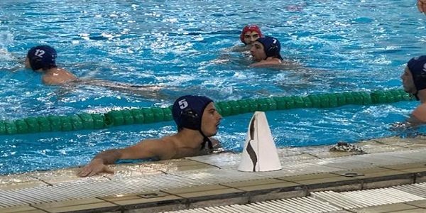 Pallanuoto: settima vittoria di fila, la Rari Nantes Napoli batte anche il Basilicata