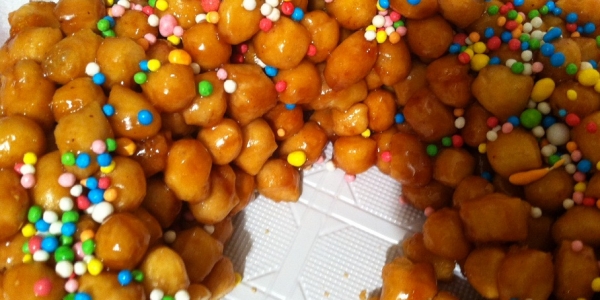 Gli struffoli, il dolce delle feste