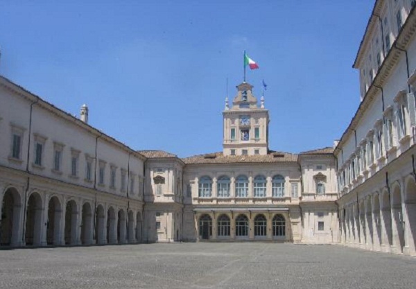 Quirinale : costi bloccati per il 2012 