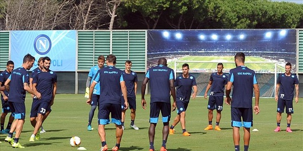 Castelvolturno: il Napoli parte per la Danimarca, i convocati. Out Mertens.