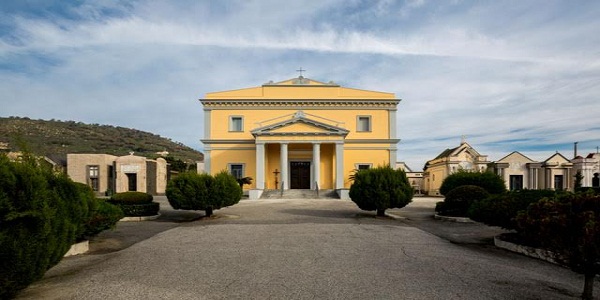 Pozzuoli: Il 2 novembre riapre la chiesa Madre nel Civico Cimitero.