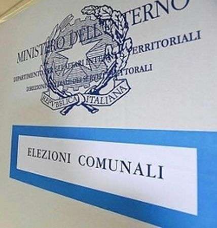 BALLOTTAGGI, SEGGI APERTI IN 118 COMUNI