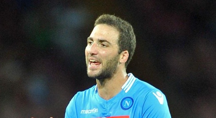 Napoli – Trabzonspor, Higuain scalpita, occhio a Cardozo.