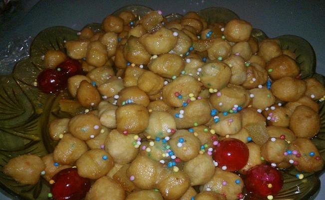 La ricetta degli struffoli: dolci solo a Natale?