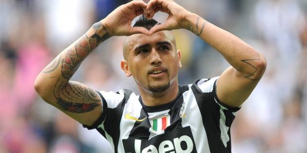 Juve: Vidal rinnova fino al 2017