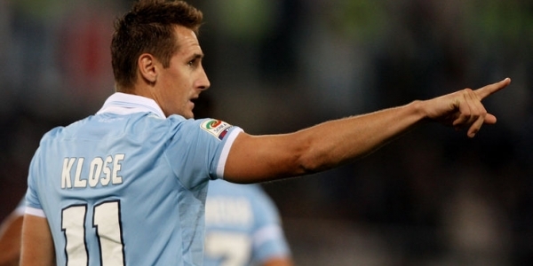 Lazio: infortuni per Klose e Gonzalez. Out contro il Napoli