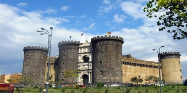 Napoli: Cittadini del sito UNESCO, le scuole al Maschio Angioino.