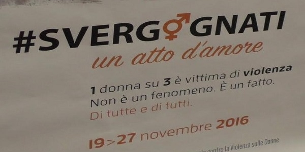 Napoli: la giornata contro la violenza sulle donne.