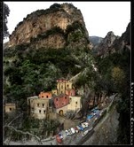 Furore, un giardino tra mare e montagna..