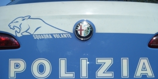 Napoli: Controlli della Polizia nei quartieri San Giovanni e Barra.