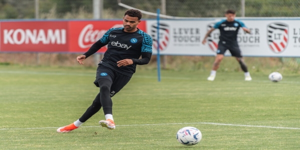 Napoli: oggi allenamento pomeridiano, si prepara il match con il Bologna