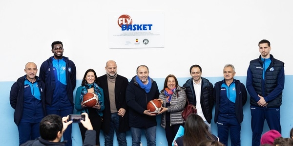 NAPOLI BASKET ALL\'INAUGURAZIONE DEL PRIMO PLAYGROUND DEL PROGETTO DI GESAC \'FLYBASKET\'