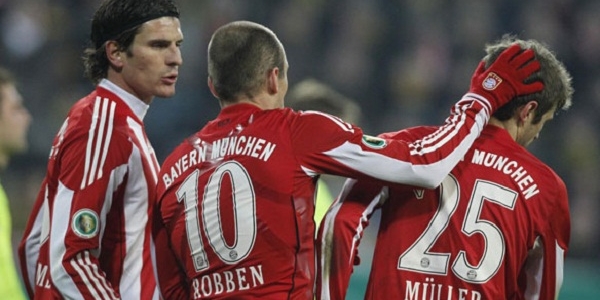 Bundesliga. Bayern Monaco in testa