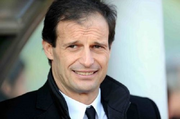 Milan: esonerato Allegri