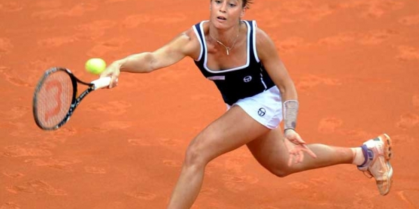 Tennis, Roland Garros: Flavia Pennetta agli ottavi.