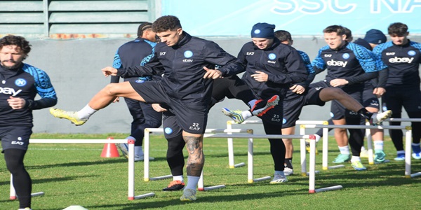 Castel Volturno: il Napoli ha ripreso gli allenamenti, Gollini ok