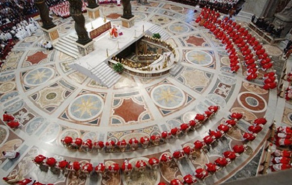 Conclave: Ora messa 'pro eligendo', poi l'ingresso in Sistina