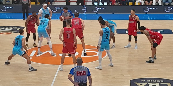 Napoli Basket - P. Trieste 83 - 92: serata amara per gli azzurri, seconda sconfitta consecutiva