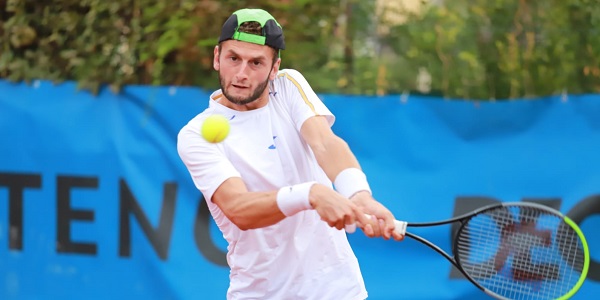 Tennis Napoli Cup: agli ottavi Arnaldi, Brancaccio e Moroni. Domani l'esordio del n.1 Travaglia